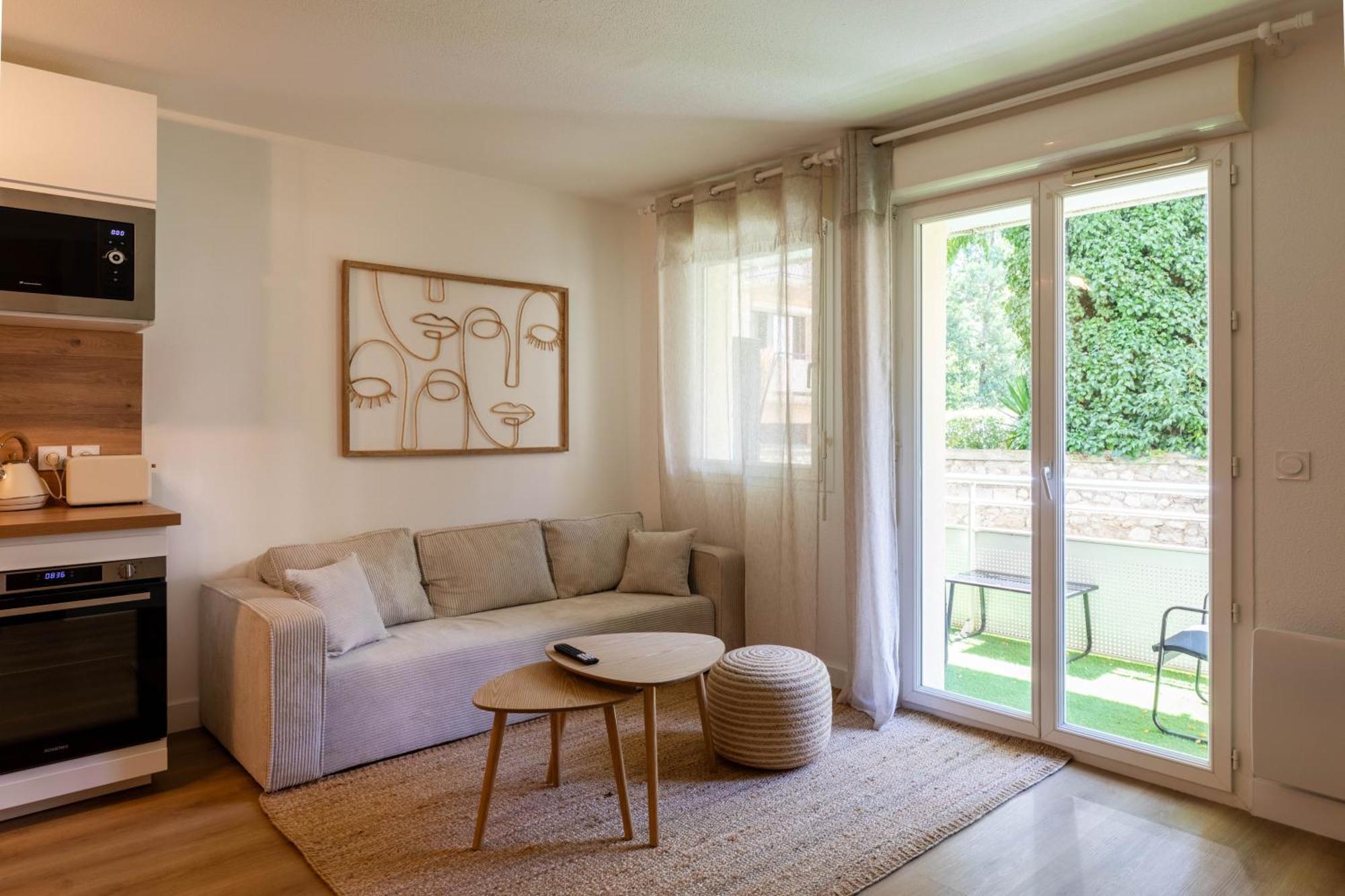 Zenitude-T3-Terrasse-Parking Apartment Agen Exterior photo
